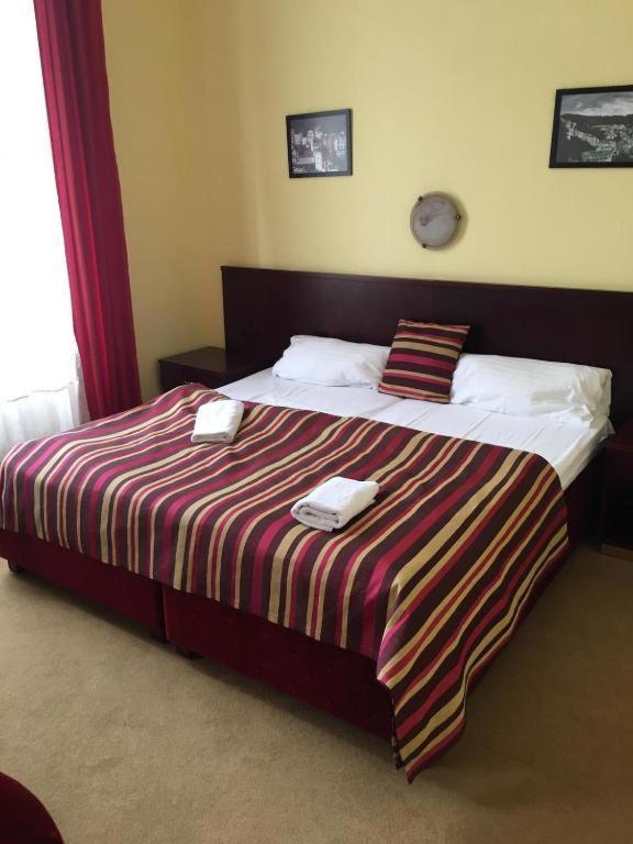 Hotel Adria Karlovy Vary Ruang foto